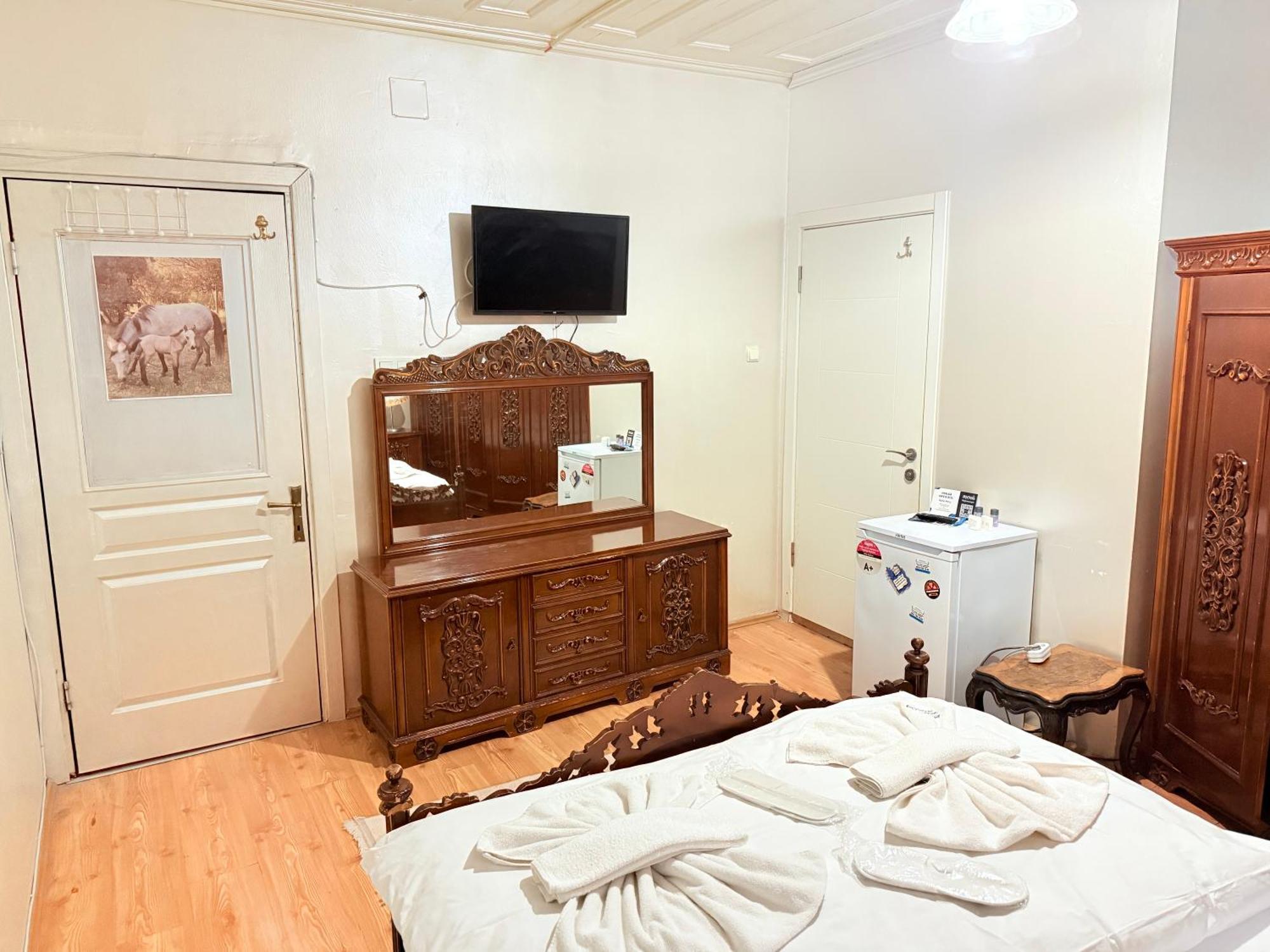 Oez Butik Otel Antik Kent Myrleia Mudanya Luaran gambar