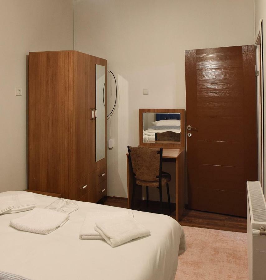 Oez Butik Otel Antik Kent Myrleia Mudanya Luaran gambar