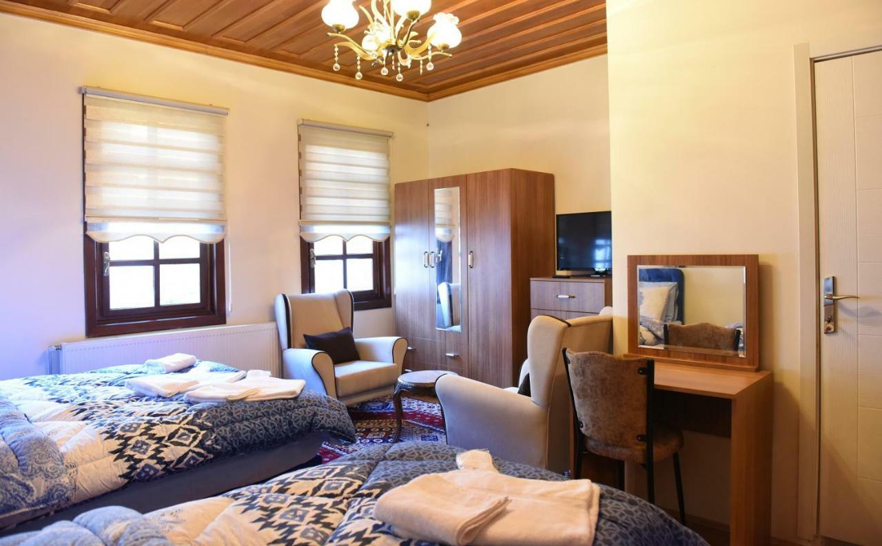 Oez Butik Otel Antik Kent Myrleia Mudanya Luaran gambar