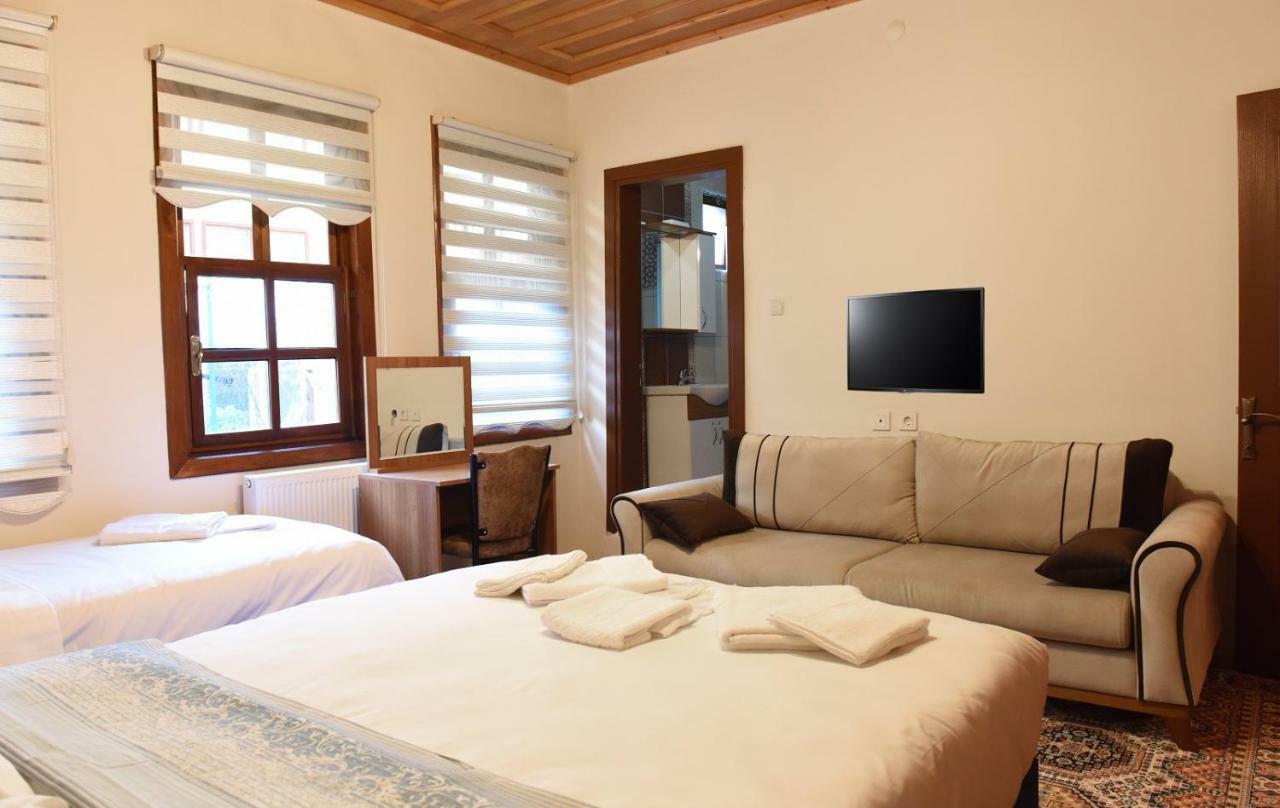 Oez Butik Otel Antik Kent Myrleia Mudanya Luaran gambar